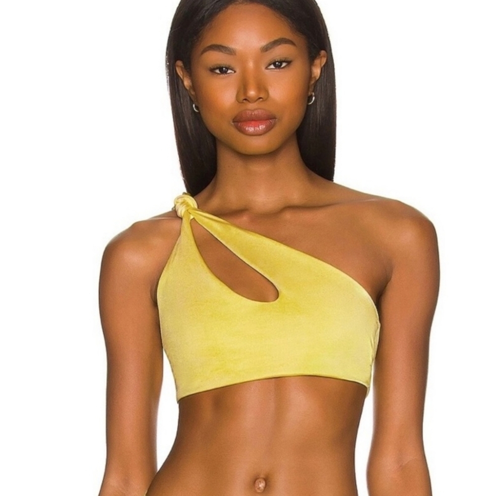 New!Baobab Collection Taki One shoulder Bikini Top in Lima
